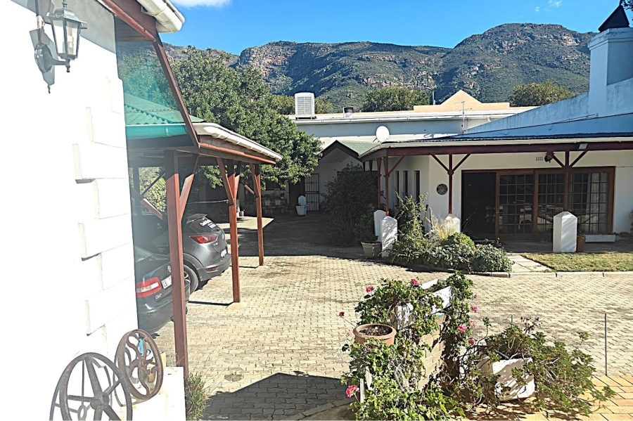 5 Bedroom Property for Sale in Piketberg Western Cape